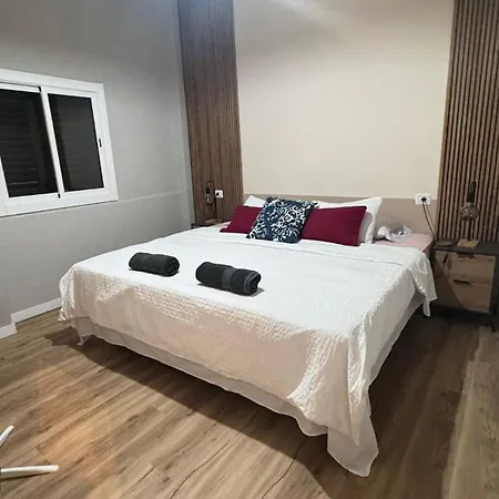 Διαμέρισμα Ground Floor Facing The Sea! Balcony, And Terrace With Sea Views